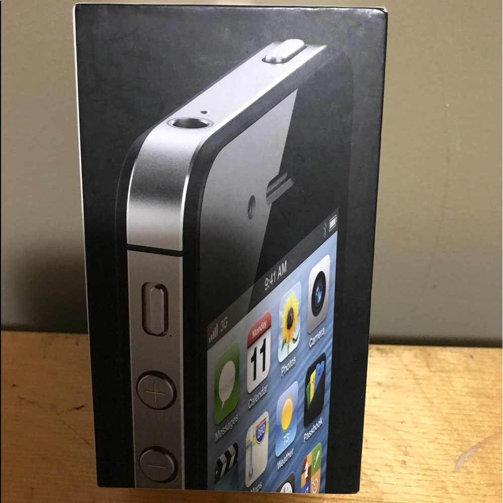 iPhone 4 Box